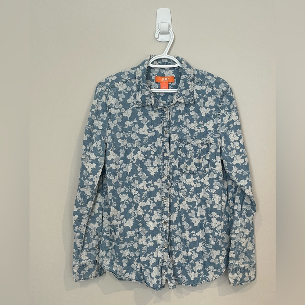 Joe Fresh White Floral Jean Button Down